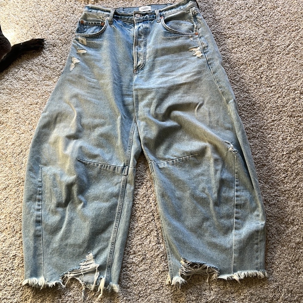 CoH Horseshoe jean, size 30, in Savahn. Worn twice. Fits like size 29.
